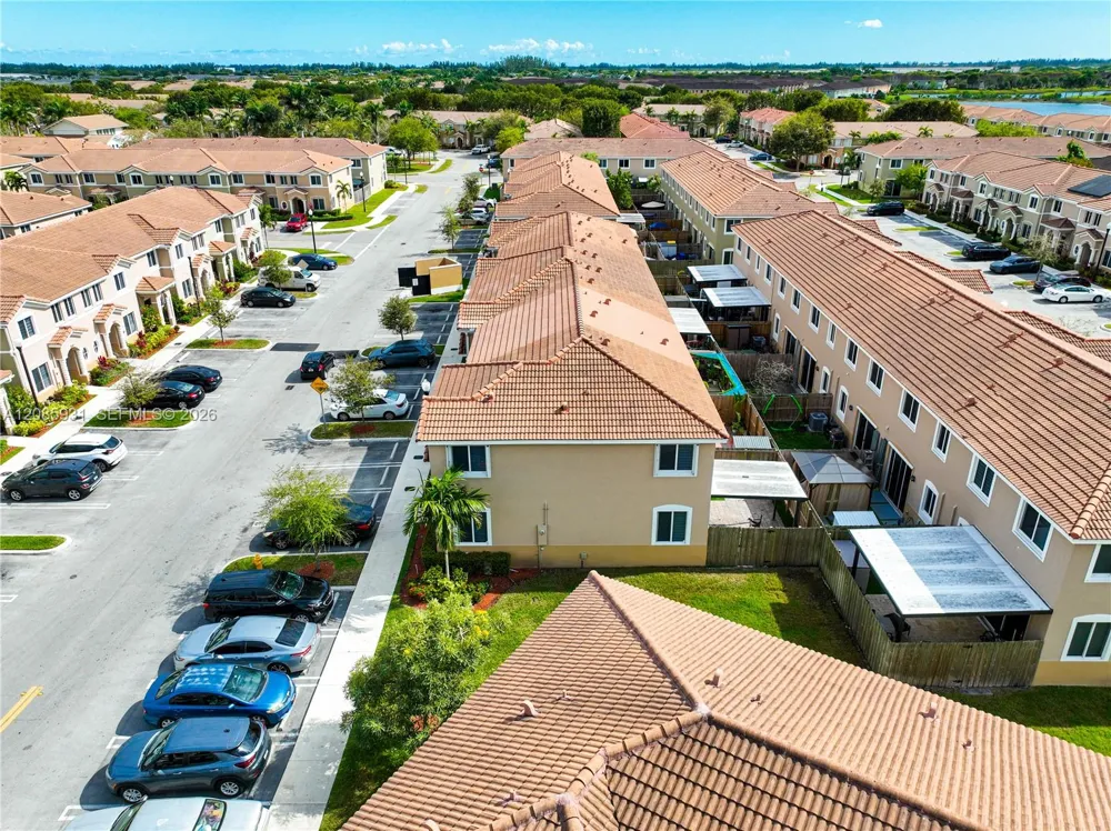 1040 SE 24th Ave Homestead, FL 33035