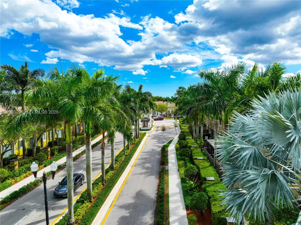 1040 SE 24th Ave Homestead, FL 33035
