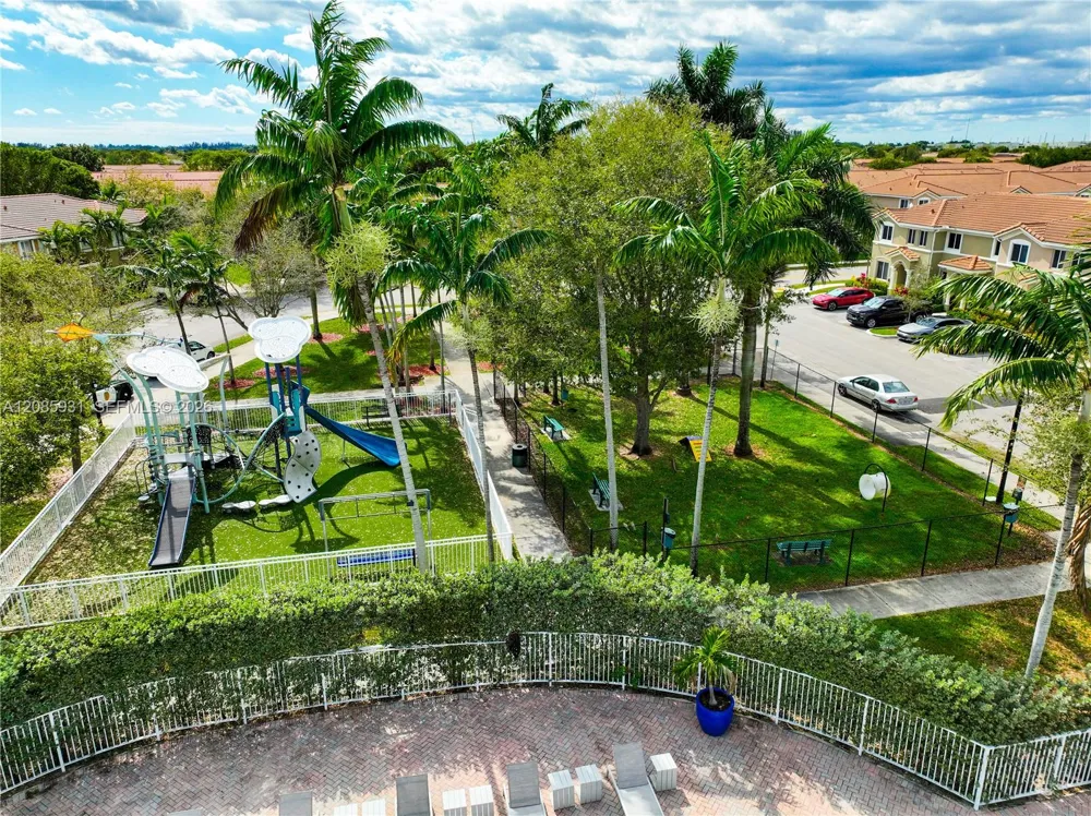 1040 SE 24th Ave Homestead, FL 33035