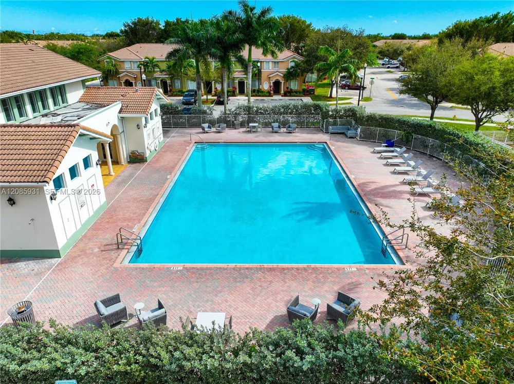 1040 SE 24th Ave Homestead, FL 33035