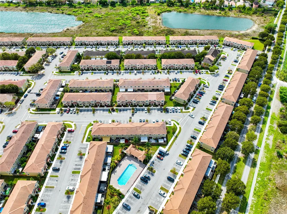 1040 SE 24th Ave Homestead, FL 33035