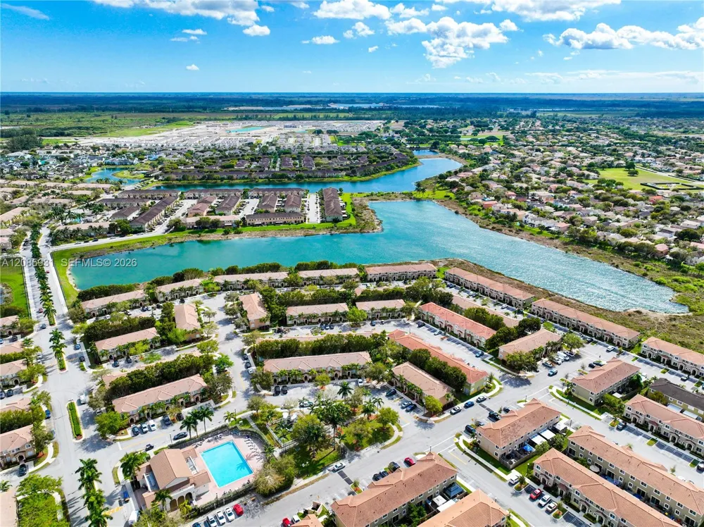 1040 SE 24th Ave Homestead, FL 33035