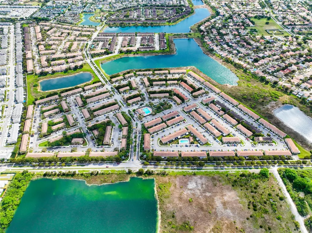 1040 SE 24th Ave Homestead, FL 33035