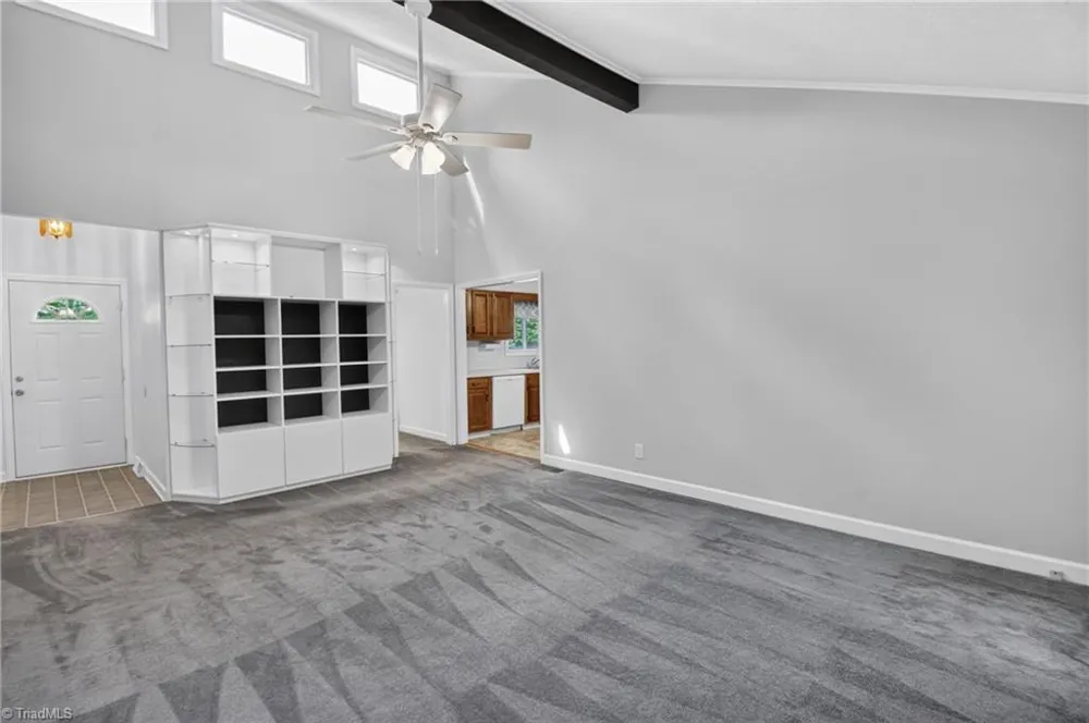 609 Robin Lane Archdale, NC 27376