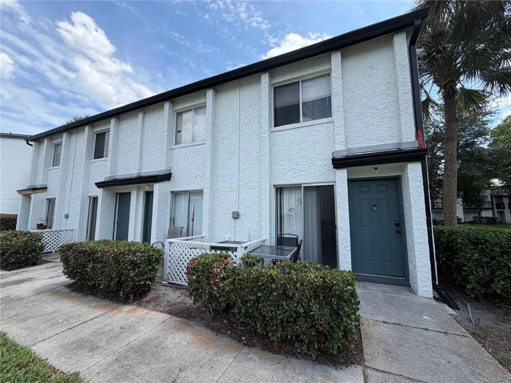 4215 S SEMORAN BOULEVARD #15 Orlando, FL 32822