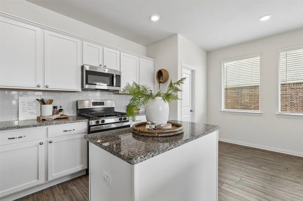 2000 Angus Drive Little Elm, TX 75068