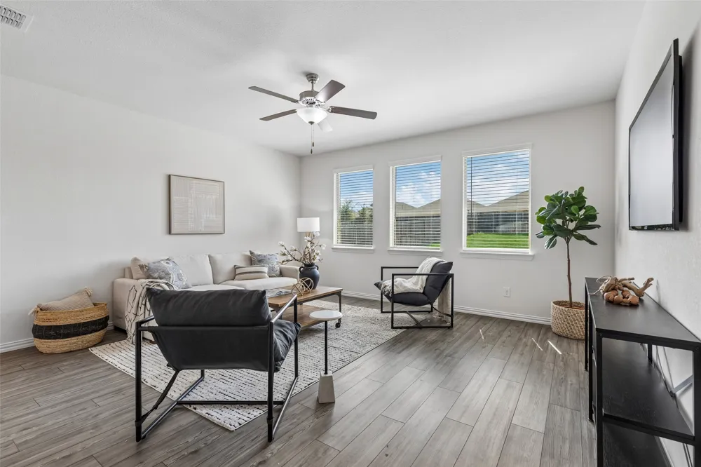 2000 Angus Drive Little Elm, TX 75068