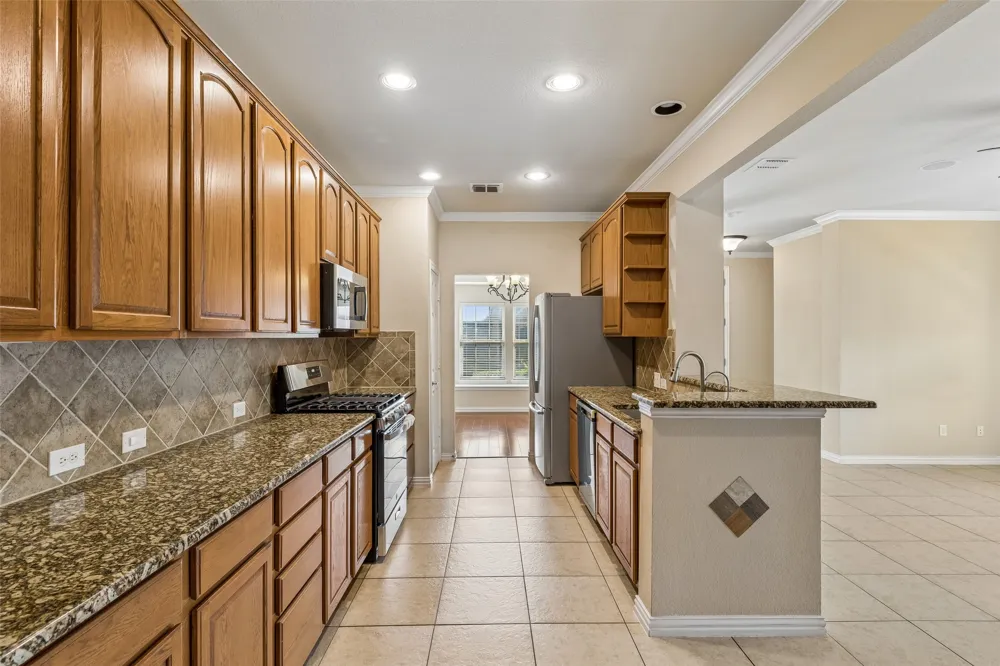 4313 Kestrel Way Carrollton, TX 75010