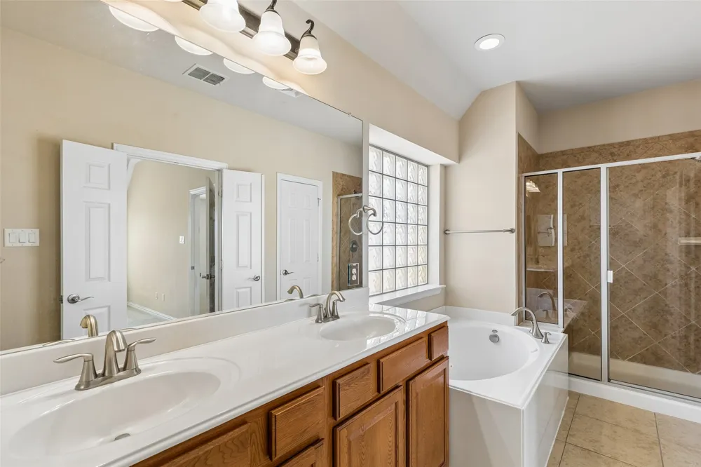 4313 Kestrel Way Carrollton, TX 75010