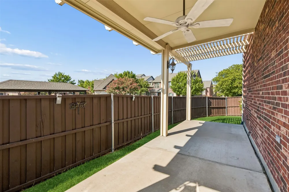 4313 Kestrel Way Carrollton, TX 75010