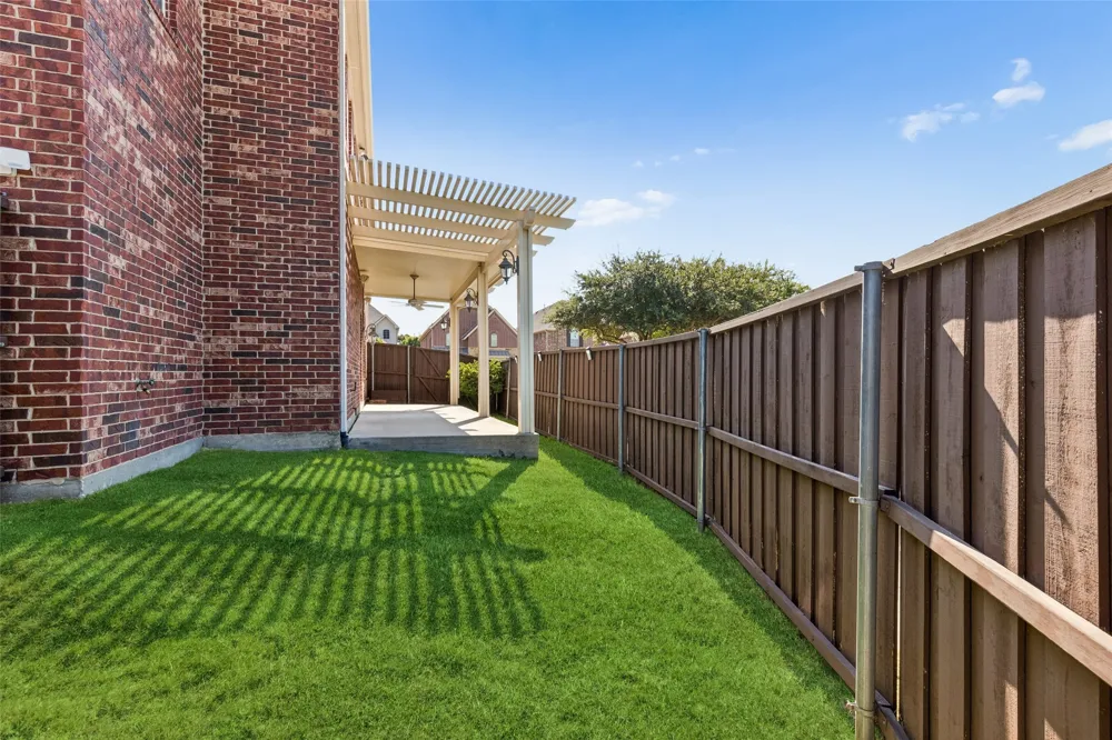 4313 Kestrel Way Carrollton, TX 75010