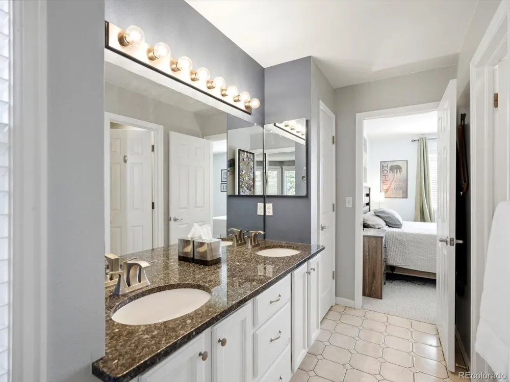 8664 Canongate Lane Highlands Ranch, CO 80130