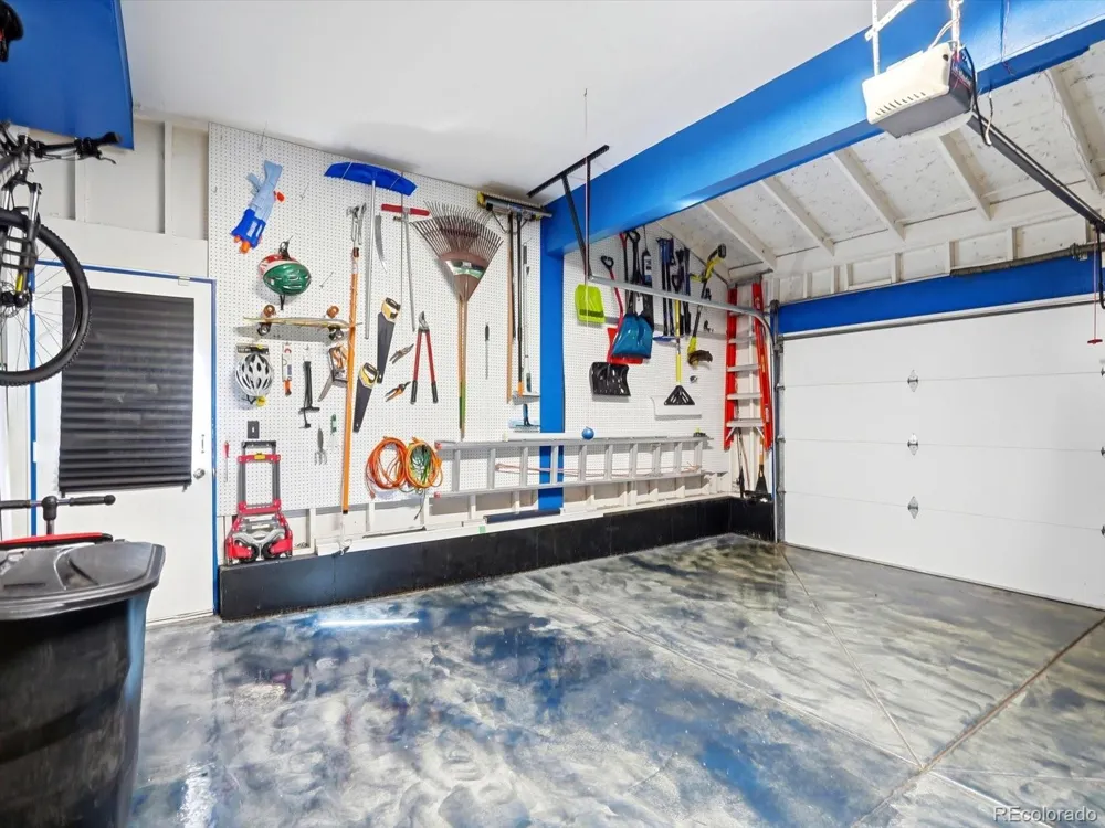 8664 Canongate Lane Highlands Ranch, CO 80130