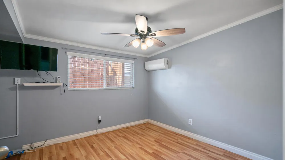 6069 Baileya Avenue 29 Palms, CA 92277