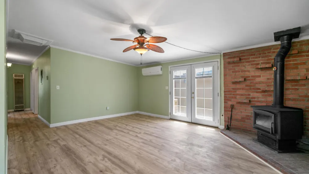 6069 Baileya Avenue 29 Palms, CA 92277