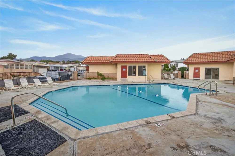 33600 Calimesa Boulevard #56 Yucaipa, CA 92399