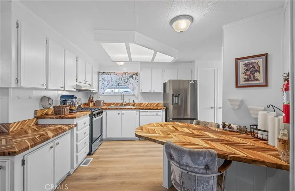 33600 Calimesa Boulevard #56 Yucaipa, CA 92399