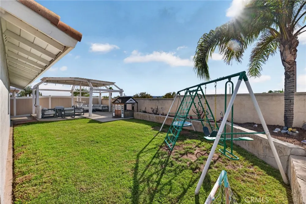 39541 Country Mill Rd Murrieta, CA 92562
