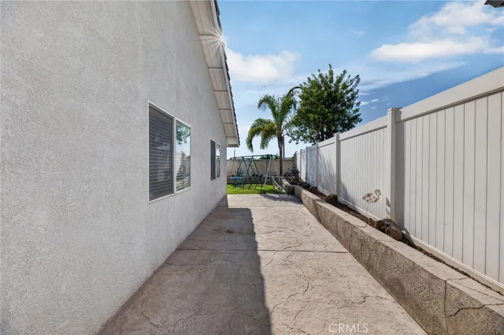 39541 Country Mill Rd Murrieta, CA 92562