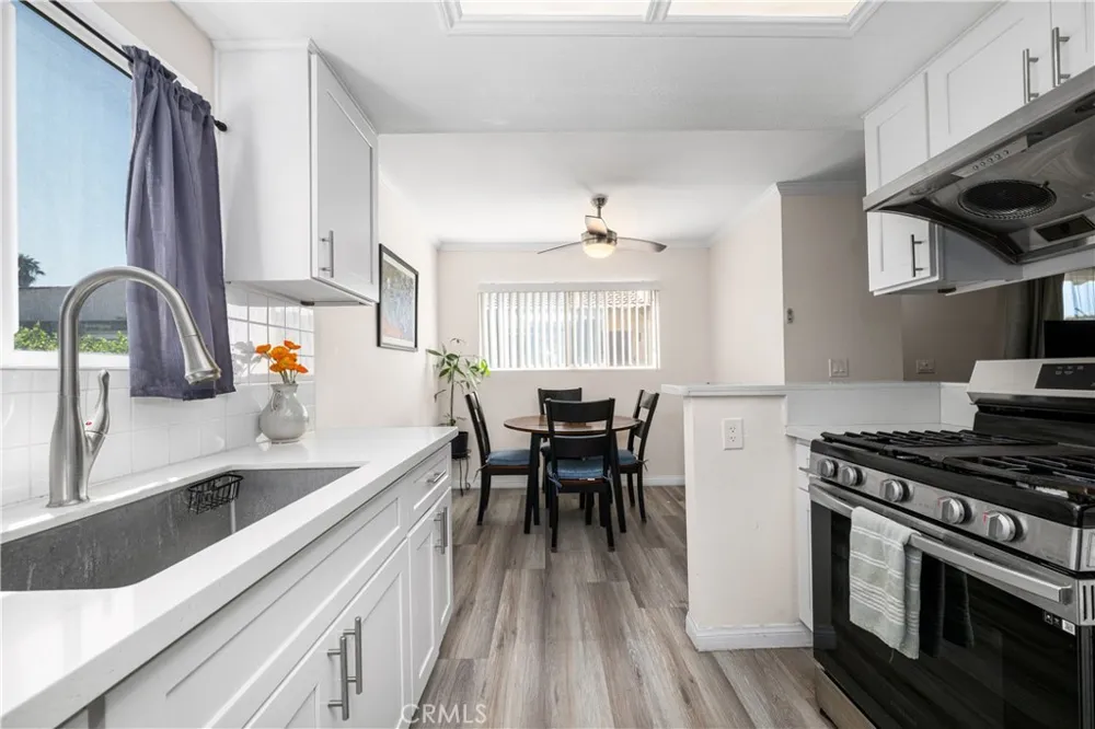 21602 Belshire #4 Hawaiian Gardens, CA 90716