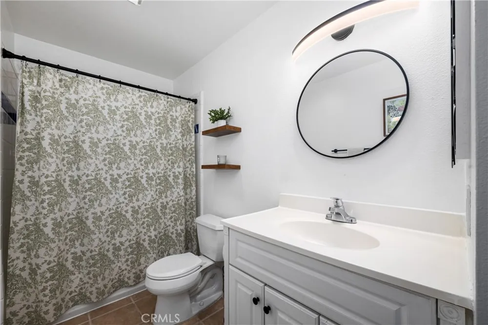 21602 Belshire #4 Hawaiian Gardens, CA 90716