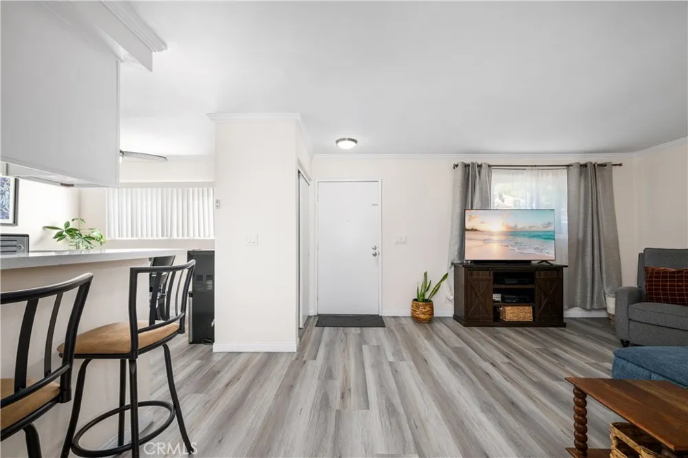 21602 Belshire #4 Hawaiian Gardens, CA 90716