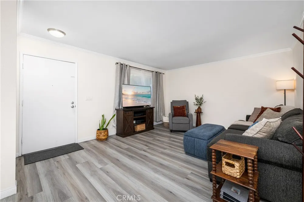 21602 Belshire #4 Hawaiian Gardens, CA 90716