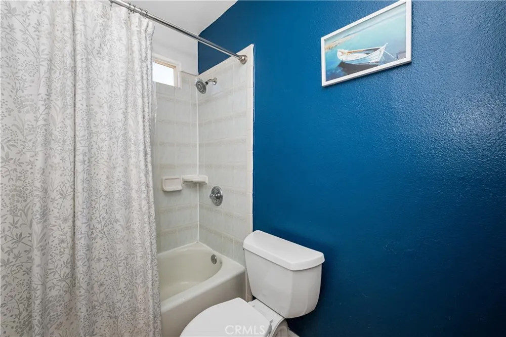 21602 Belshire #4 Hawaiian Gardens, CA 90716