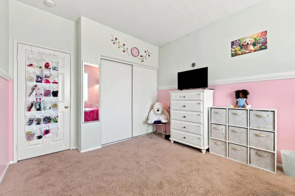 875 Seymour Way Perris, CA 92571