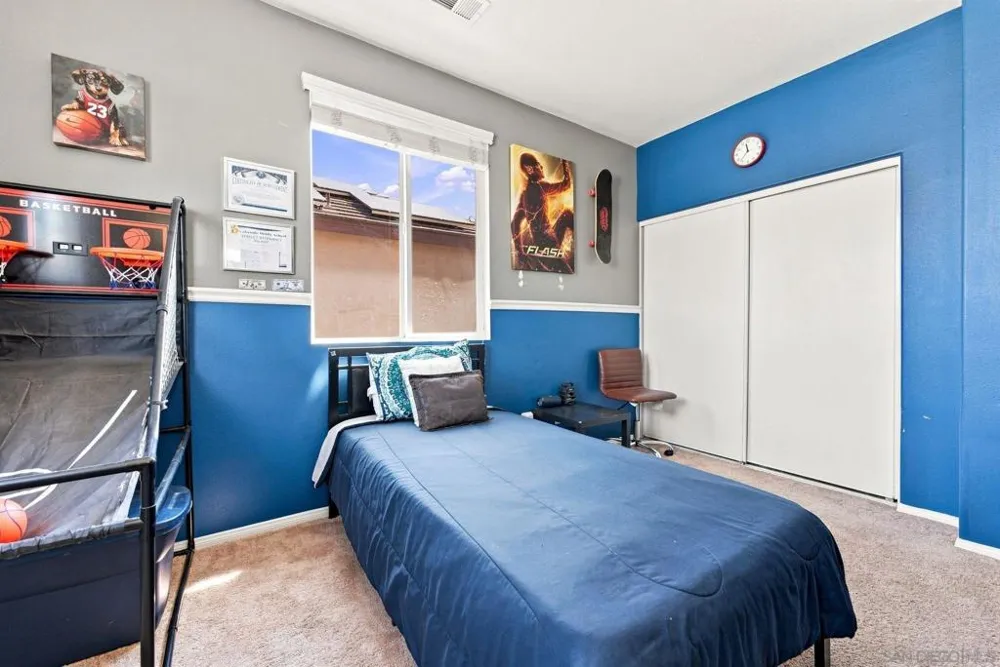 875 Seymour Way Perris, CA 92571