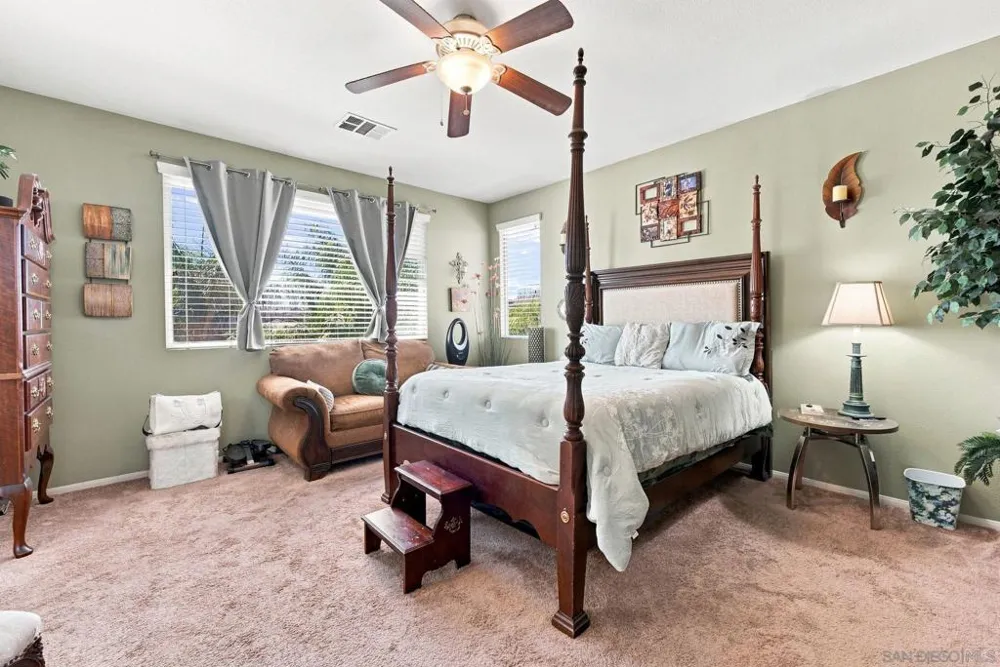 875 Seymour Way Perris, CA 92571