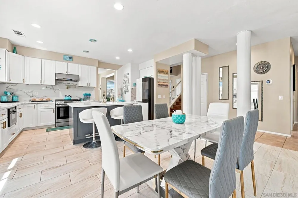 875 Seymour Way Perris, CA 92571