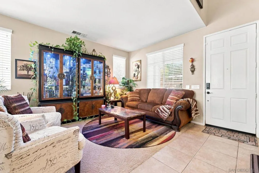 875 Seymour Way Perris, CA 92571