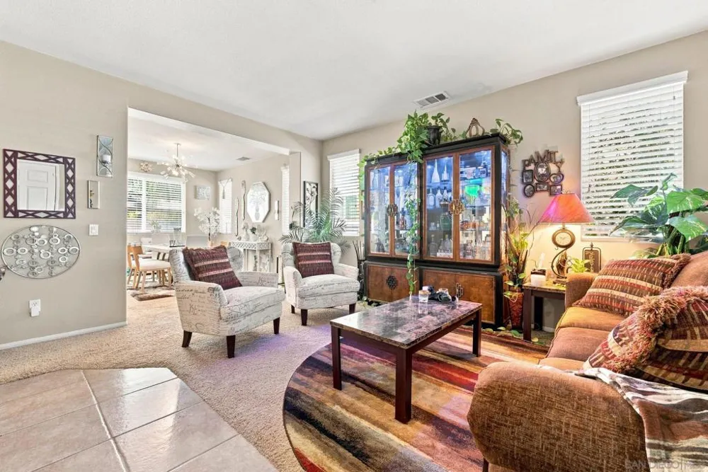 875 Seymour Way Perris, CA 92571