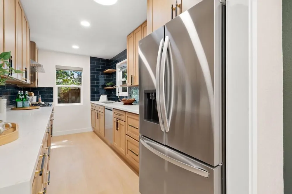 414 Roxas Street Santa Cruz, CA 95062