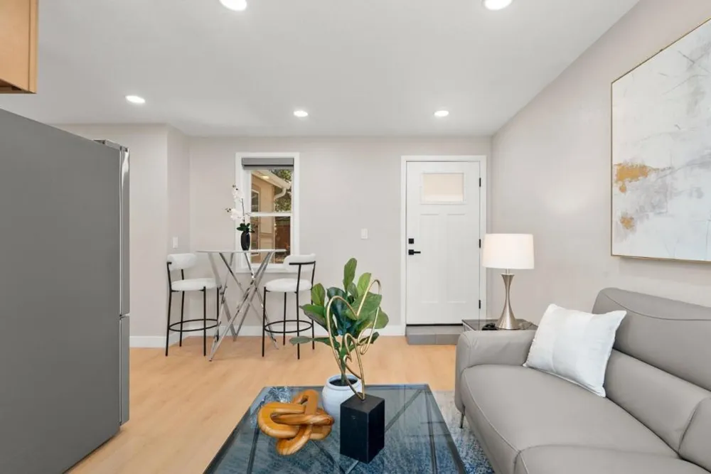 414 Roxas Street Santa Cruz, CA 95062