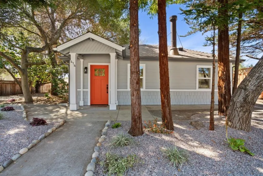 414 Roxas Street Santa Cruz, CA 95062