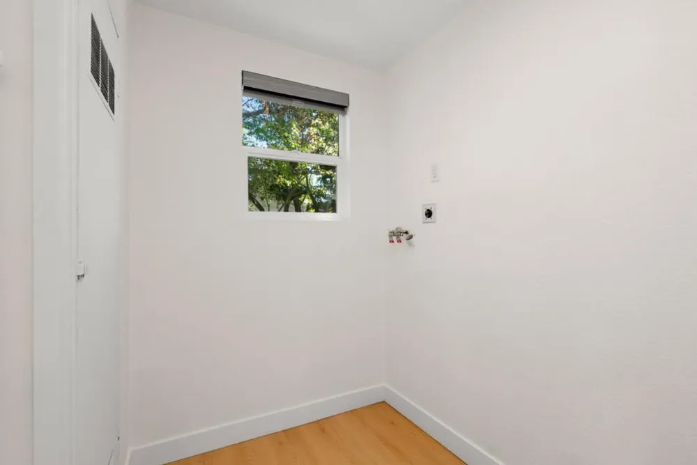 414 Roxas Street Santa Cruz, CA 95062