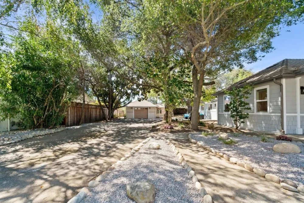 414 Roxas Street Santa Cruz, CA 95062