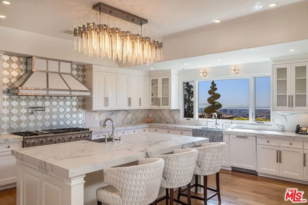 1309 Davies Drive Beverly Hills, CA 90210
