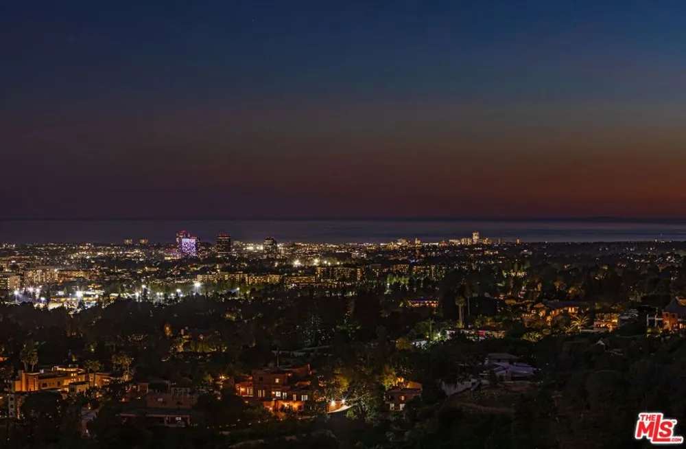 1309 Davies Drive Beverly Hills, CA 90210