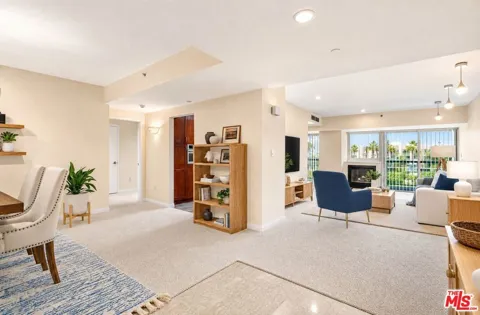 13600 Marina Pointe Drive #404