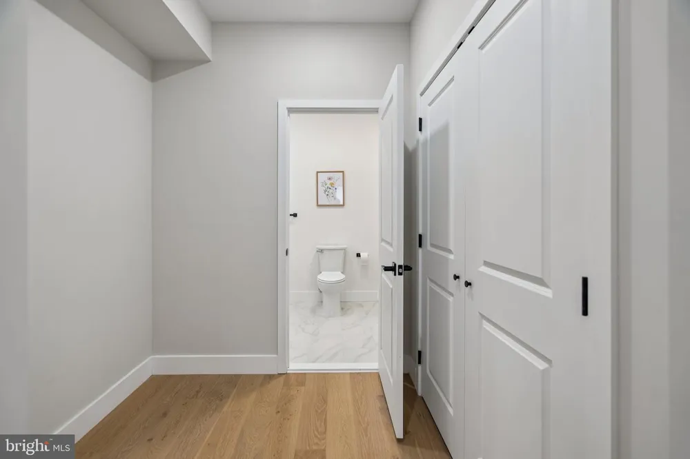 609 E LOCUST AVENUE Philadelphia, PA 19144