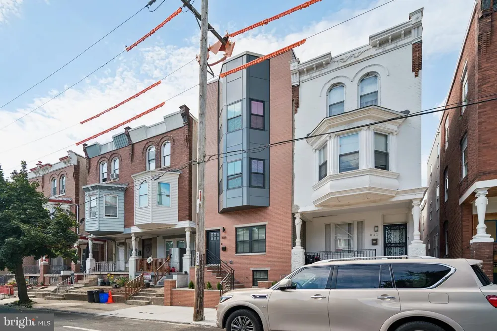 609 E LOCUST AVENUE Philadelphia, PA 19144