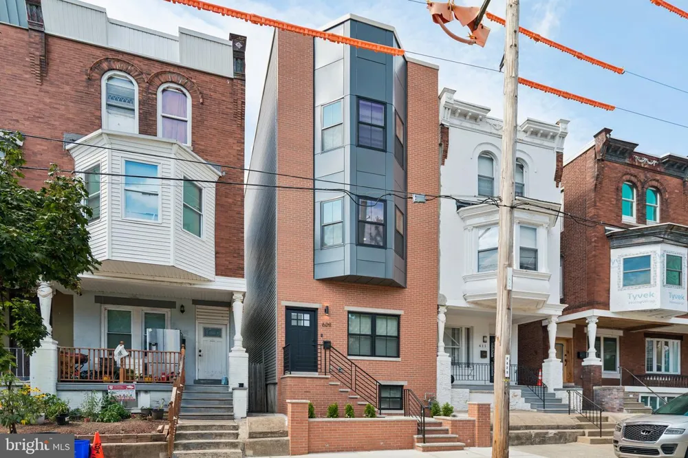 609 E LOCUST AVENUE Philadelphia, PA 19144