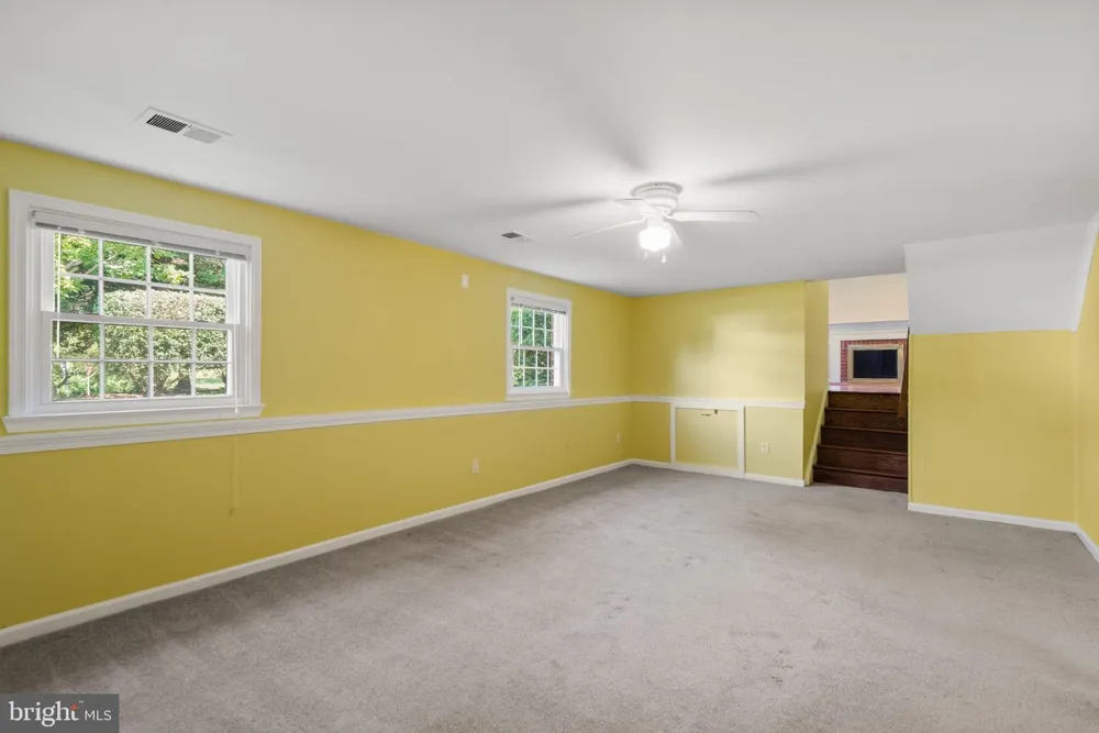 1560 GREENLAWN ROAD Paoli, PA 19301