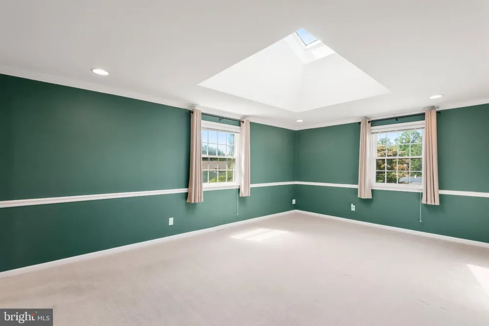1560 GREENLAWN ROAD Paoli, PA 19301