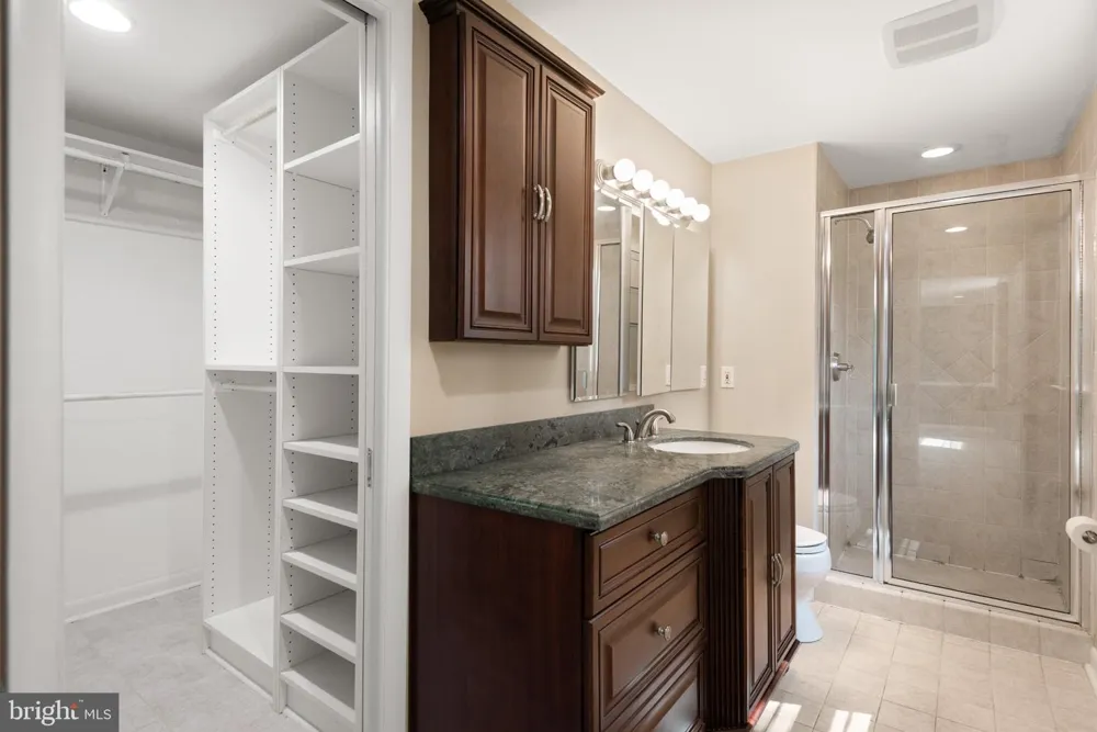1560 GREENLAWN ROAD Paoli, PA 19301
