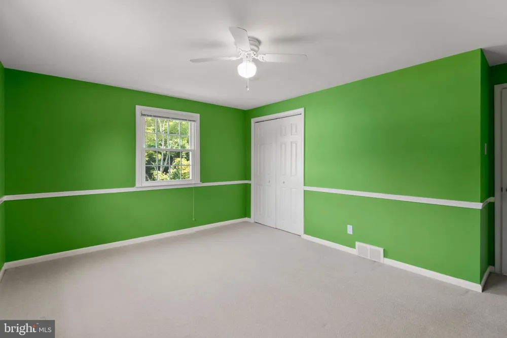 1560 GREENLAWN ROAD Paoli, PA 19301