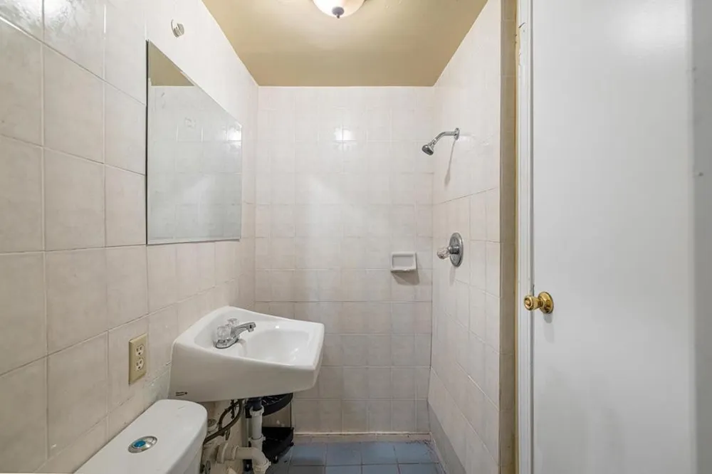844 Brunswick Street San Francisco, CA 94112